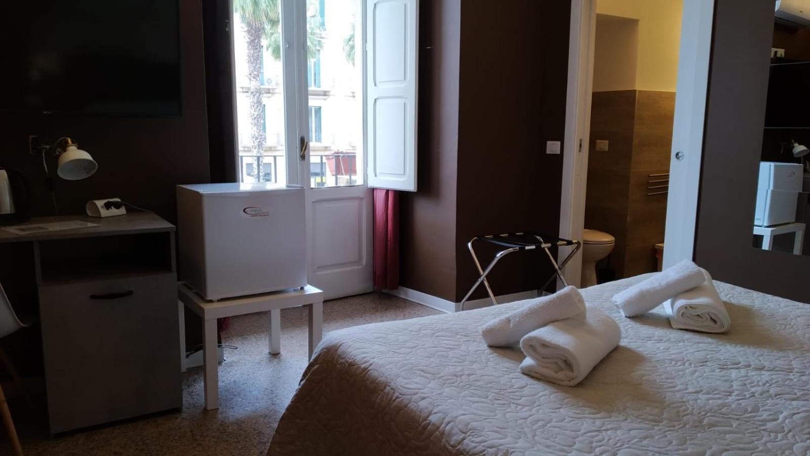Cconforthotels R&B Central Rooms Bari Exterior photo